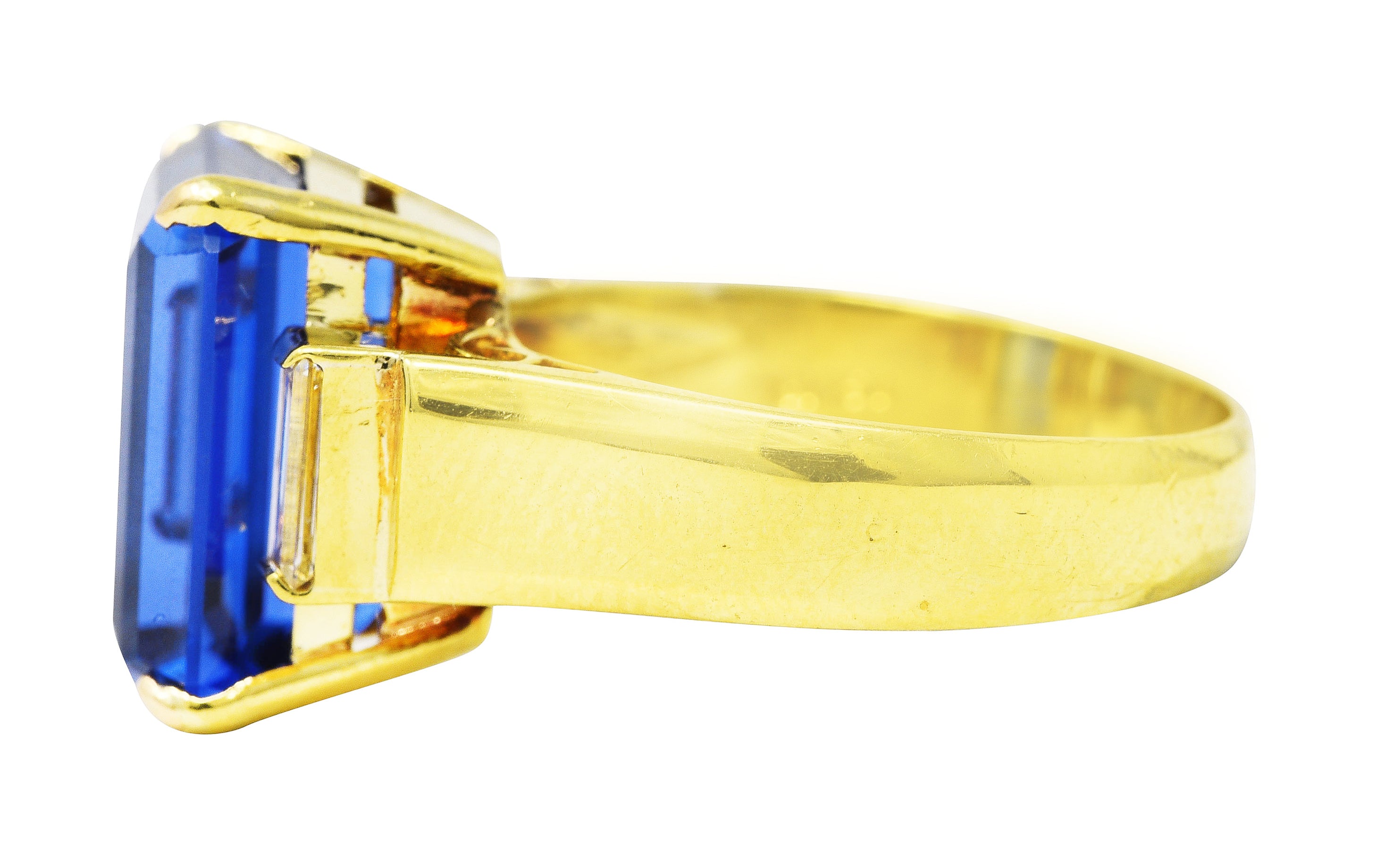 Vintage 9.10 CTW Tanzanite Diamond 18 Karat Yellow Gold Gemstone Ring Wilson's Estate Jewelry