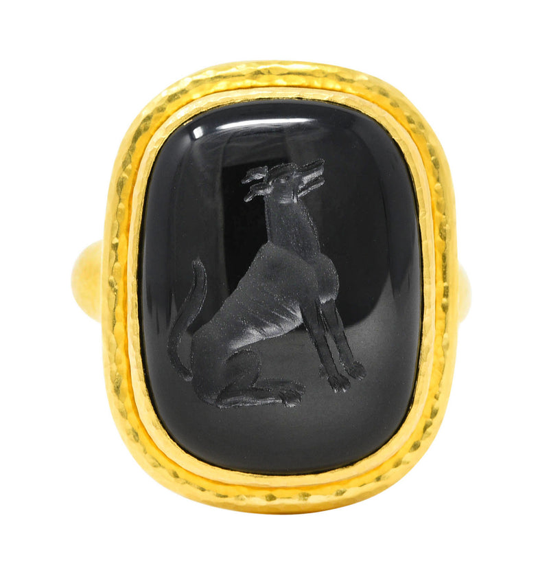 Elizabeth Locke Vintage Onyx 18 Karat Yellow Gold Dog Unisex Intaglio Signet Ring Wilson's Estate Jewelry