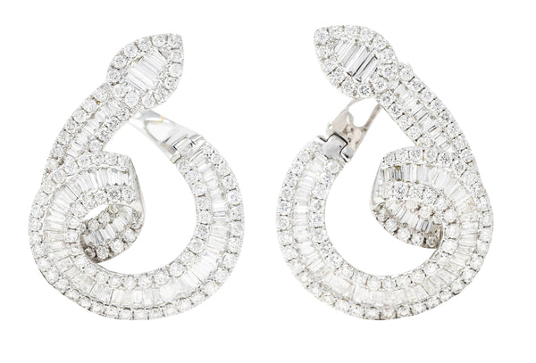 Contemporary 8.00 CTW Diamond 18 Karat White Gold Spiral Serpent Earrings Wilson's Estate Jewelry