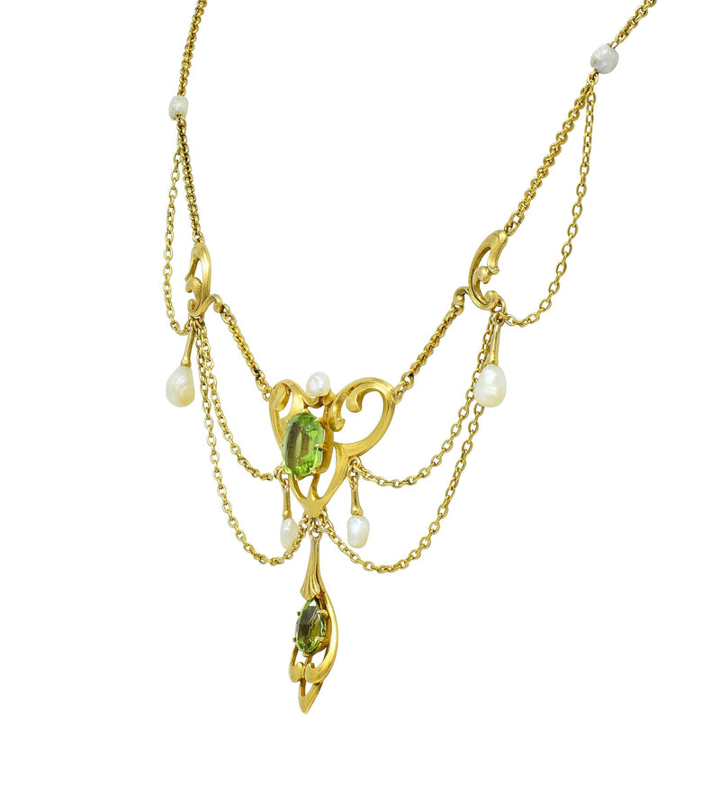 Art Nouveau Peridot Pearl 14 Karat Yellow Gold Festoon Antique Drop Necklace