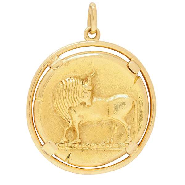 Van Cleef French 18 Karat Yellow Gold Taurus Vintage Zodiac Charm Pendant