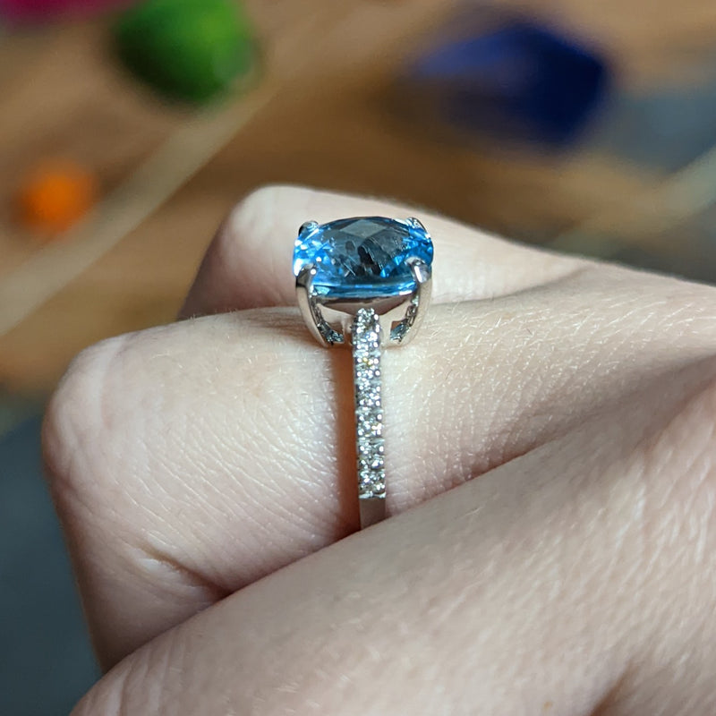 Blue Topaz Diamond 18 Karat White Gold Gemstone Ring Wilson's Estate Jewelry