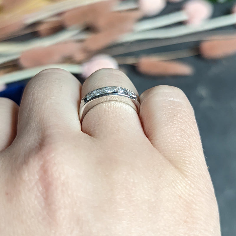 Sleek Modern 1.00 CTW Princess Diamond Platinum Stacking Band Ring Wilson's Estate Jewelry