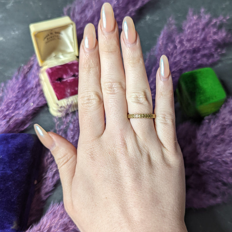 Van Cleef & Arpels Vintage French 18 Karat Yellow Gold Wheat Band Ring Wilson's Estate Jewelry