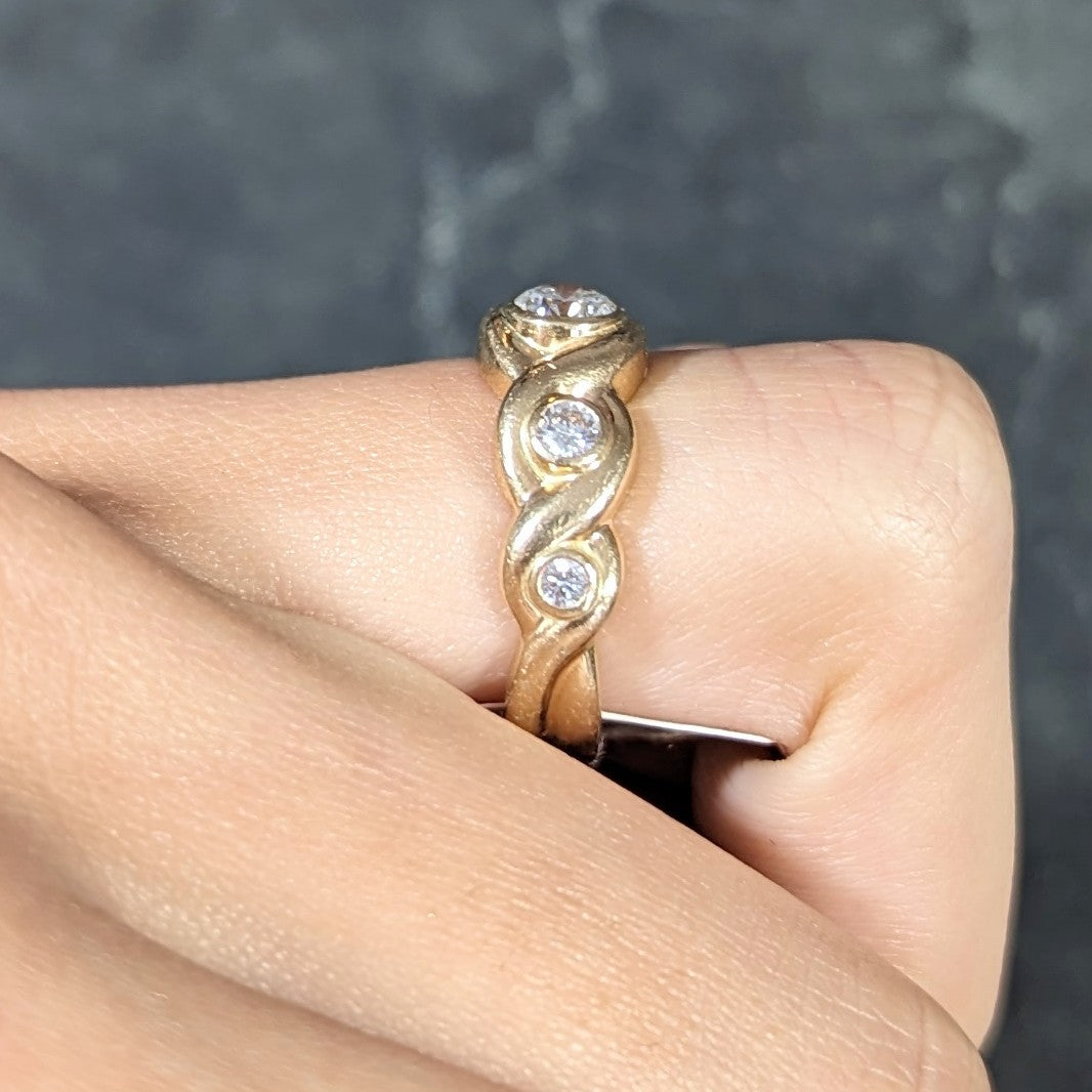 1970's 0.70 CTW 14 Karat Yellow Gold Scroll Vintage Five Stone Ring Wilson's Estate Jewelry