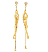 Carrera y Carrera Diamond 18 Karat Gold Chain Women Drop Earrings - Wilson's Estate Jewelry