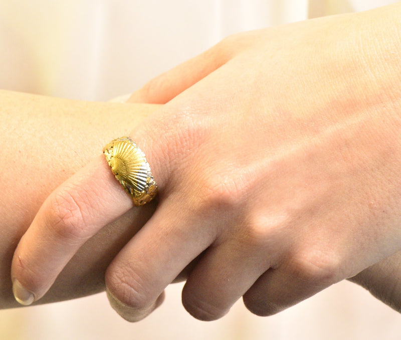 Scintillating 22 Karat Gold Wave Pattern Finger Ring