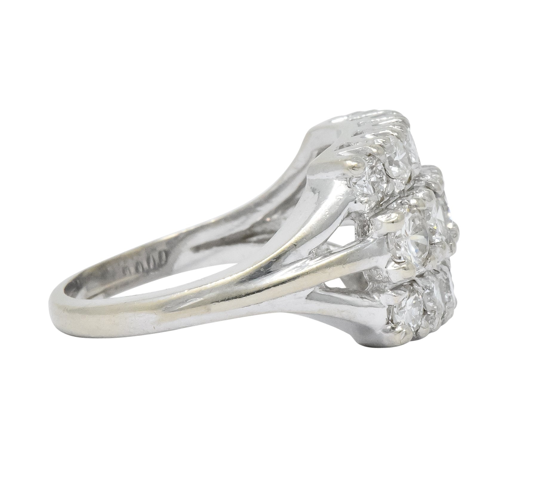 Contemporary 2.00 CTW Round Brilliant Diamond 14 Karat White Gold Cluster Ring - Wilson's Estate Jewelry