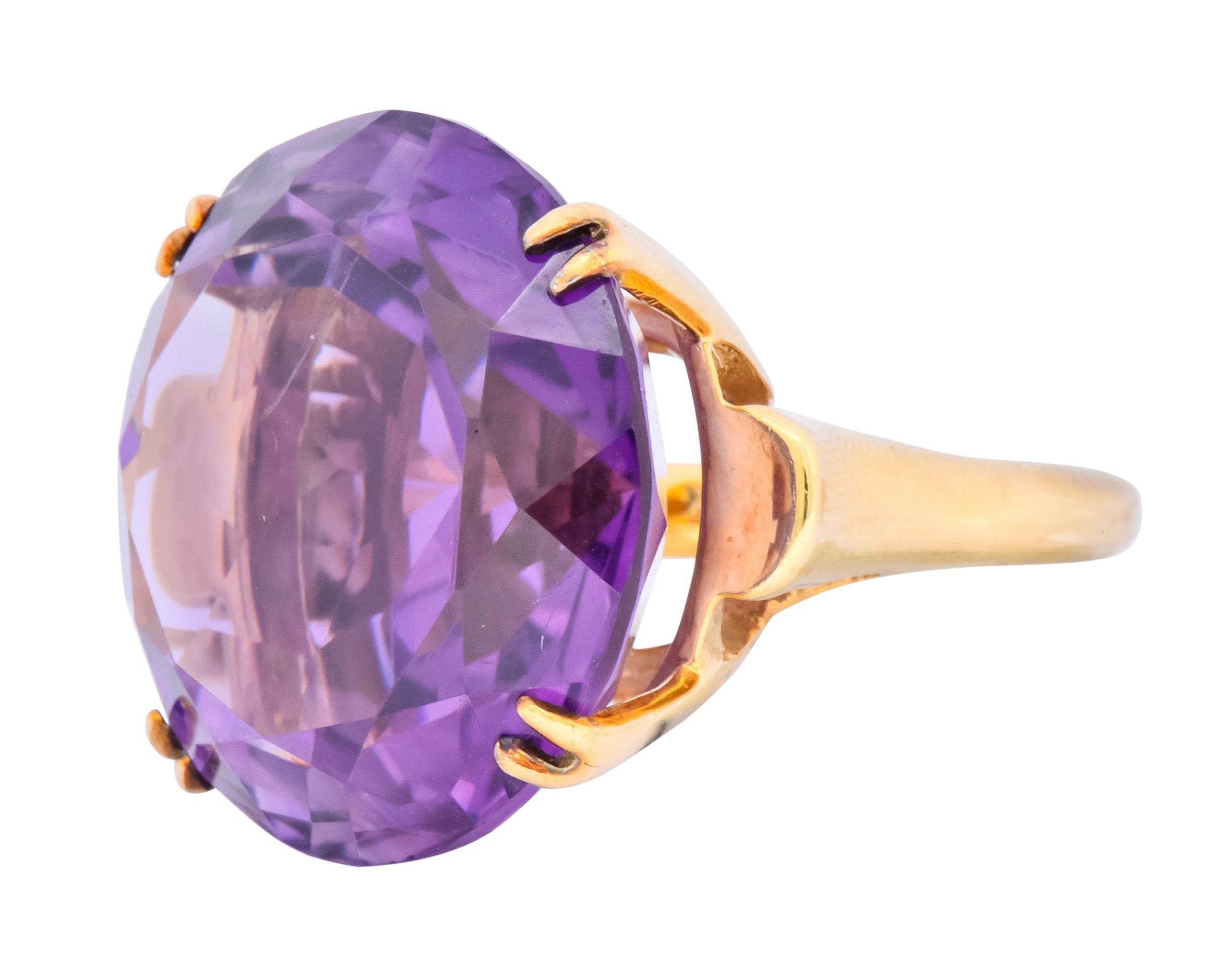 Contemporary 40.82 CTW Amethyst 14 Karat Gold Cocktail Ring - Wilson's Estate Jewelry