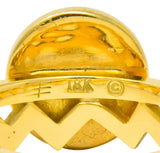 Contemporary Coral 18 Karat Gold Zig Zag Stacking Ring - Wilson's Estate Jewelry