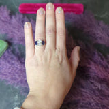 Bague de fiançailles Tiffany &amp; Co. Contemporary 4.26 CTW Oval Cut Diamond Sapphire Platinum Three Stone