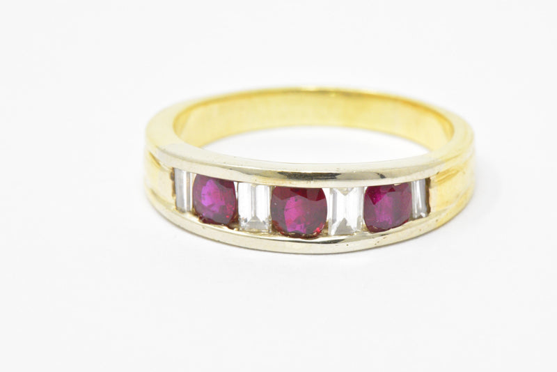 Men's SADEIS Ruby Diamond  18K White & Yellow Gold Ring Size 11.5 Wilson's Estate Jewelry