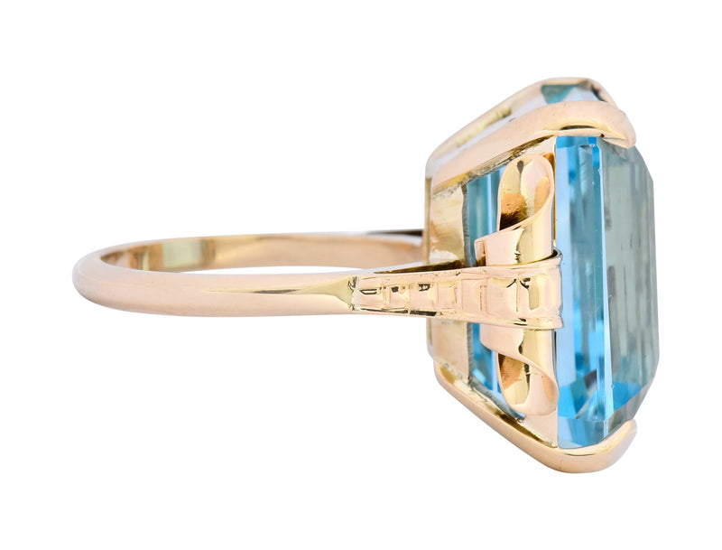 Retro 17.86 CTW Aquamarine 14 Karat Gold Cocktail Ring - Wilson's Estate Jewelry