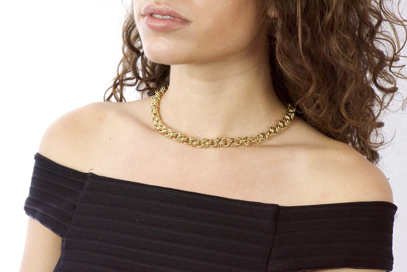 Sophisticated Tiffany & Co. 18 Karat Gold Twisted Link Collar Necklace Wilson's Estate Jewelry