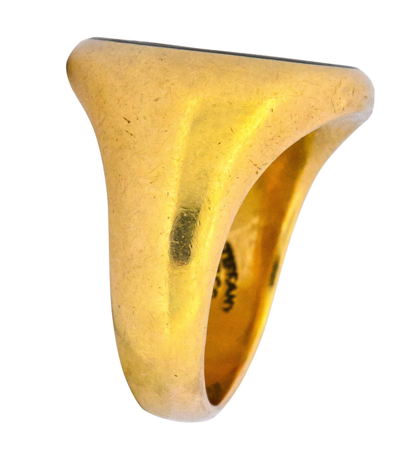 Tiffany & Co. Victorian Intaglio Jade 18 Karat Gold Lion Unisex Signet Ring - Wilson's Estate Jewelry