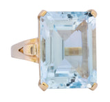 Vintage 18.00 CTW Aquamarine 14 Karat Gold Cocktail Ring - Wilson's Estate Jewelry